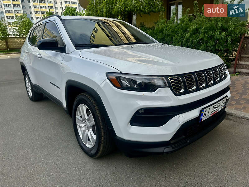 Позашляховик / Кросовер Jeep Compass 2021 в 
