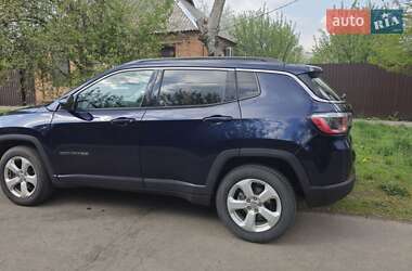 Позашляховик / Кросовер Jeep Compass 2018 в 