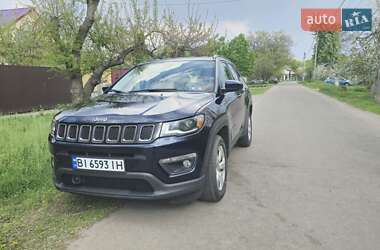 Позашляховик / Кросовер Jeep Compass 2018 в 
