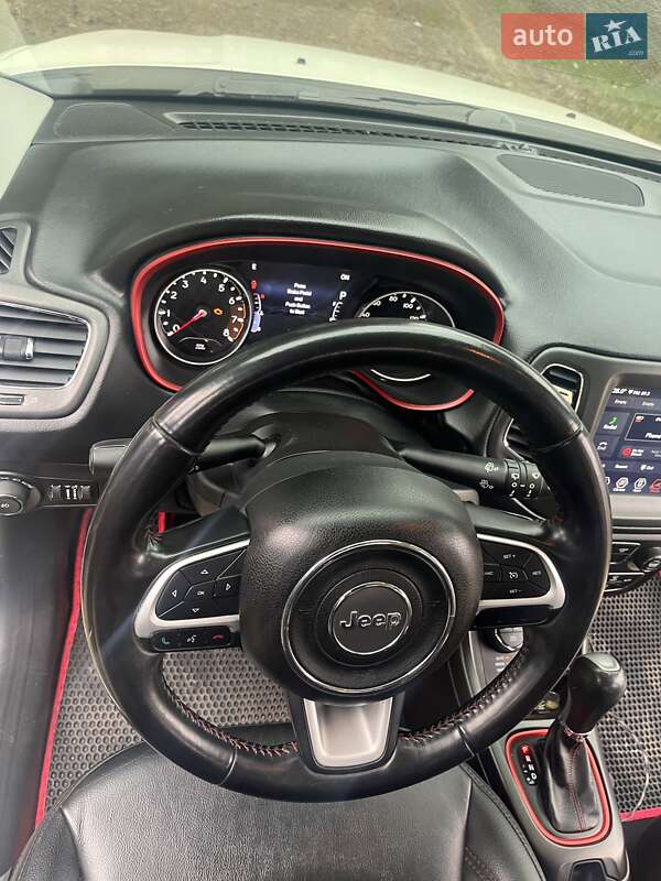 Внедорожник / Кроссовер Jeep Compass 2020 в Харькове