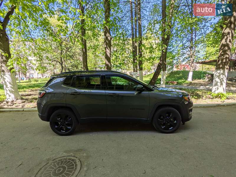 Внедорожник / Кроссовер Jeep Compass 2020 в Здолбунове