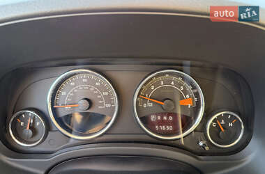 Внедорожник / Кроссовер Jeep Compass 2014 в 