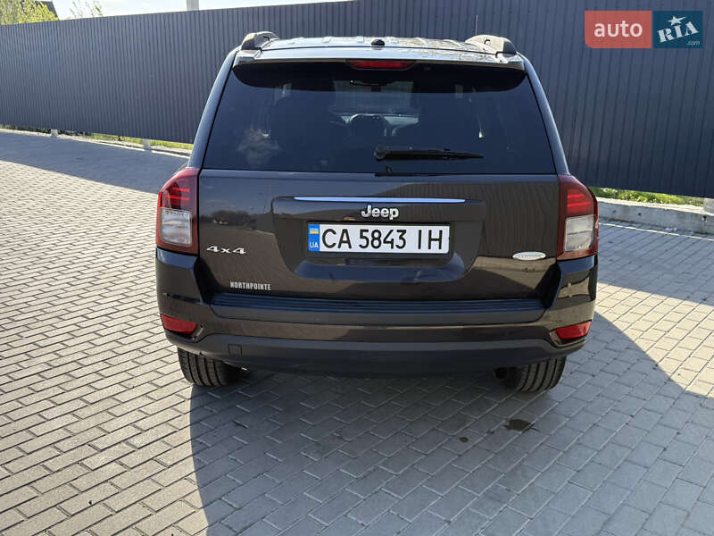 Внедорожник / Кроссовер Jeep Compass 2014 в Черкассах
