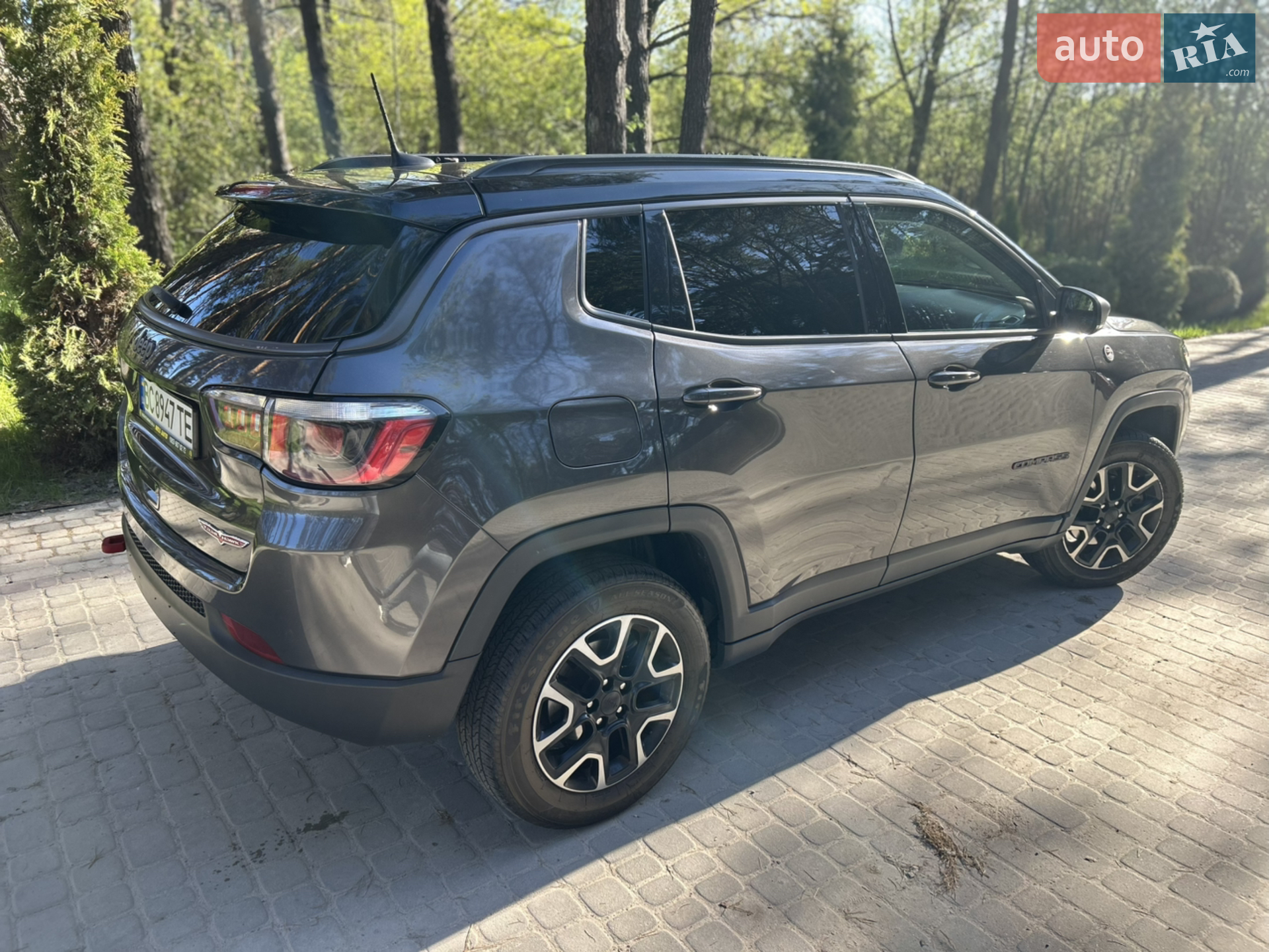 2019 Jeep Compass - мініатюра 4