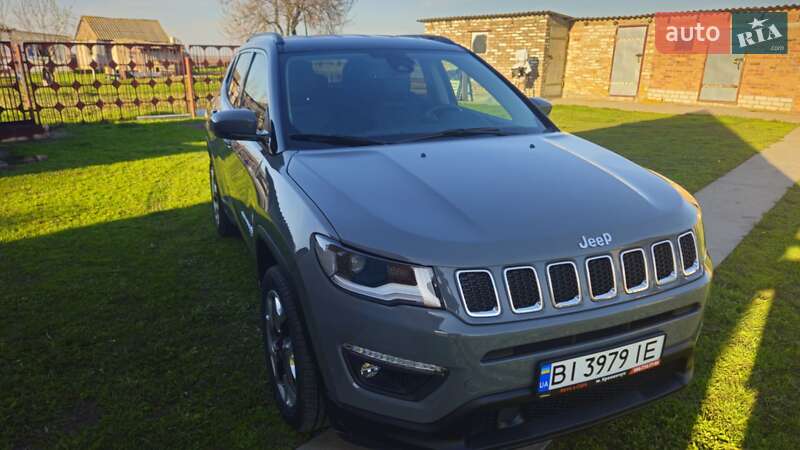 Внедорожник / Кроссовер Jeep Compass 2021 в 
