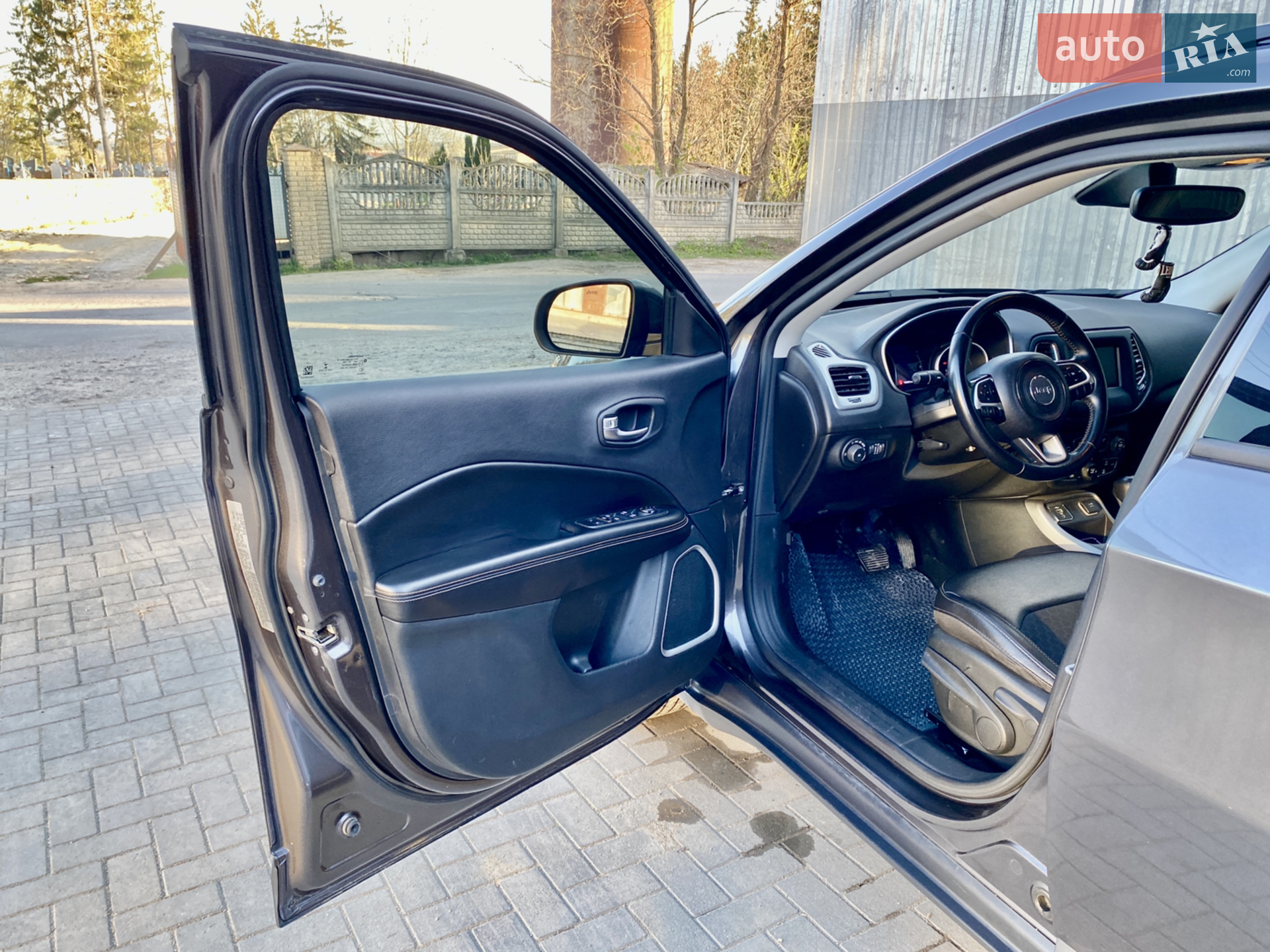 2019 Jeep Compass - мініатюра 15