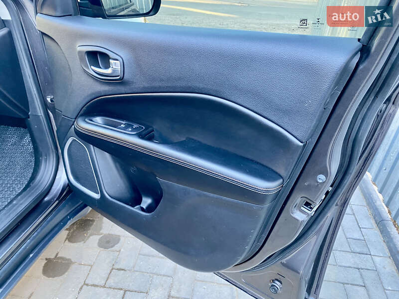 Внедорожник / Кроссовер Jeep Compass 2019 в Шаргороде