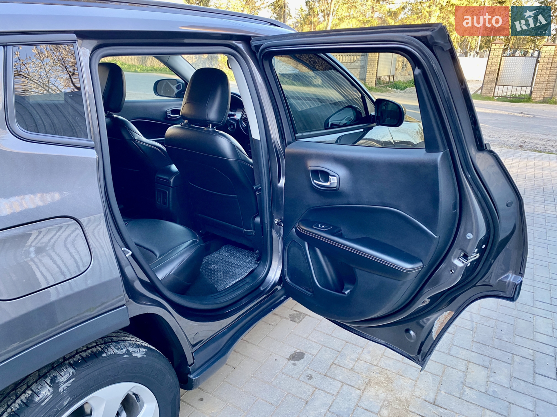 2019 Jeep Compass - мініатюра 22