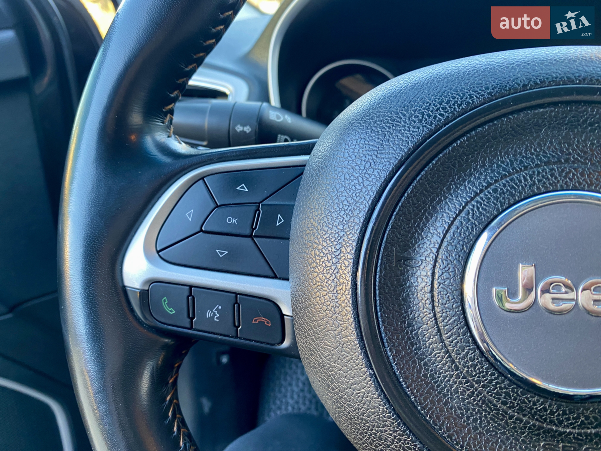2019 Jeep Compass - мініатюра 39