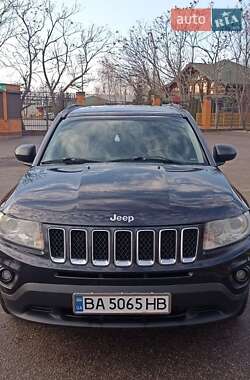 Внедорожник / Кроссовер Jeep Compass 2011 в 