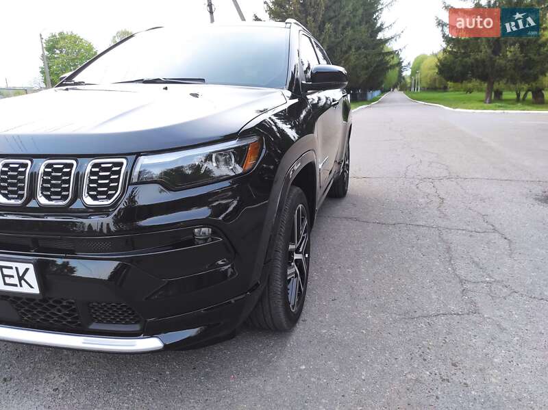 Внедорожник / Кроссовер Jeep Compass 2024 в Киеве
