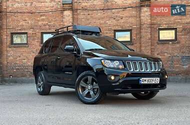 Внедорожник / Кроссовер Jeep Compass 2014 в 