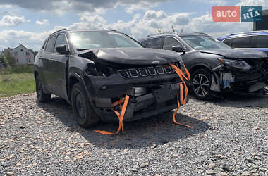 Внедорожник / Кроссовер Jeep Compass 2021 в 