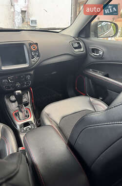 Внедорожник / Кроссовер Jeep Compass 2020 в 