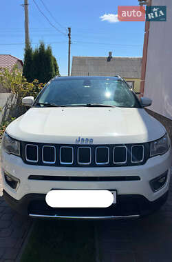 Внедорожник / Кроссовер Jeep Compass 2017 в Дубно