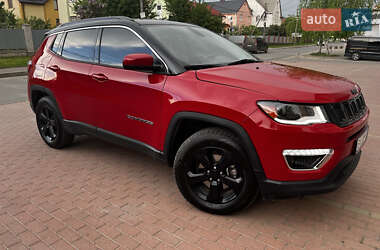 Внедорожник / Кроссовер Jeep Compass 2017 в Хмельницком