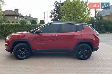 Внедорожник / Кроссовер Jeep Compass 2017 в 