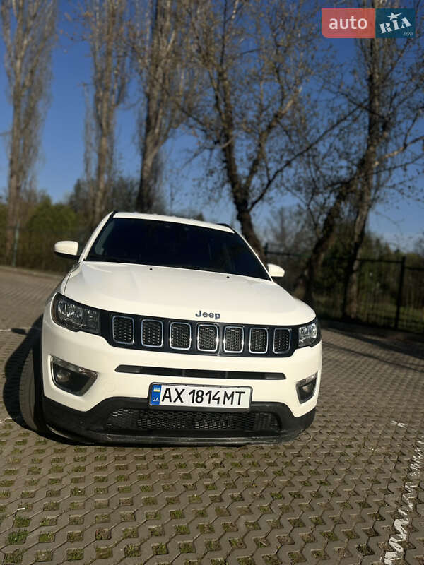 Позашляховик / Кросовер Jeep Compass 2017 в Полтаві