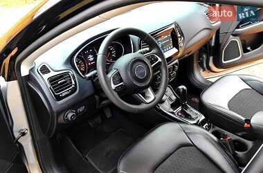 Позашляховик / Кросовер Jeep Compass 2021 в 