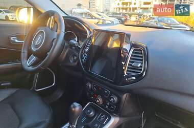 Позашляховик / Кросовер Jeep Compass 2019 в Києві