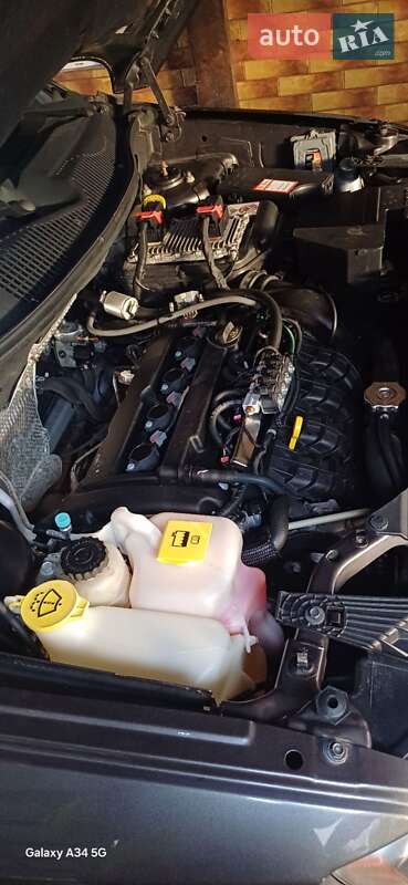 Внедорожник / Кроссовер Jeep Compass 2014 в Ужгороде