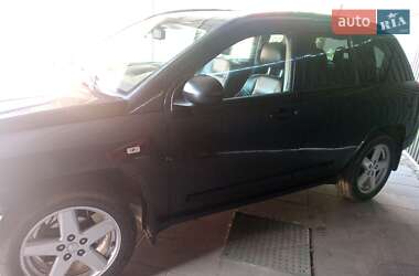 Внедорожник / Кроссовер Jeep Compass 2010 в 