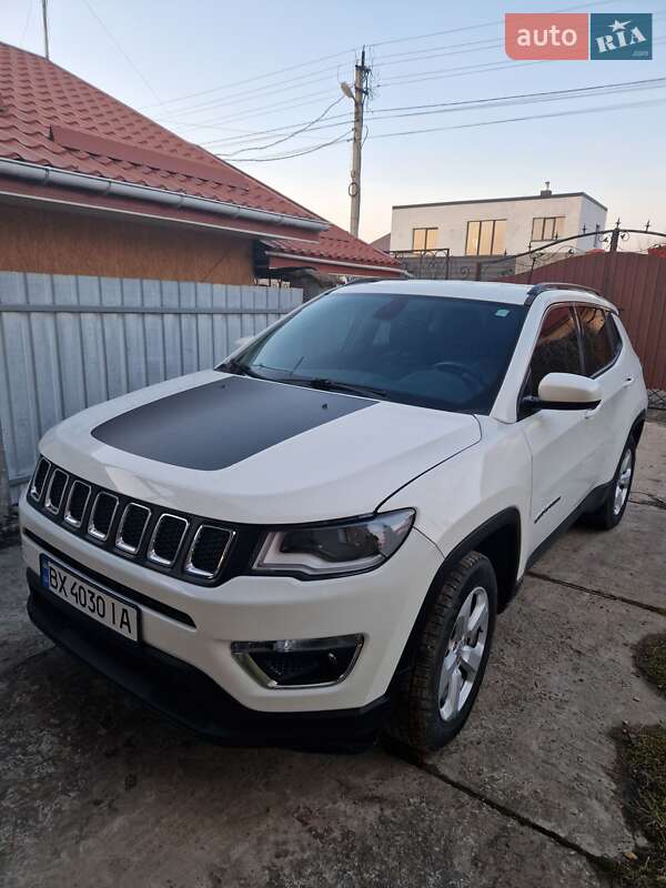 Позашляховик / Кросовер Jeep Compass 2017 в 