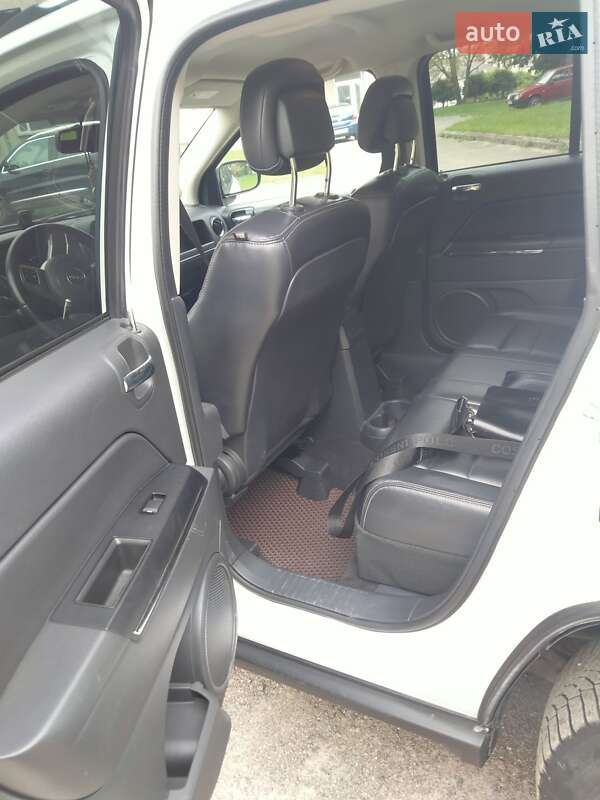 Позашляховик / Кросовер Jeep Compass 2011 в Золочеві