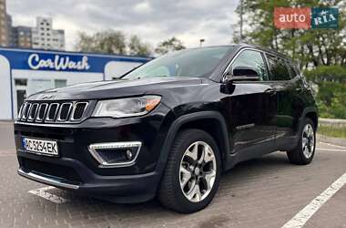 Внедорожник / Кроссовер Jeep Compass 2017 в Киеве