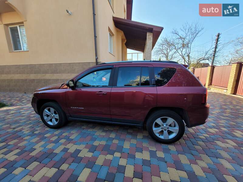 Внедорожник / Кроссовер Jeep Compass 2015 в Виннице