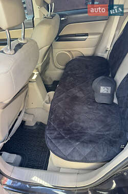 Позашляховик / Кросовер Jeep Compass 2011 в 