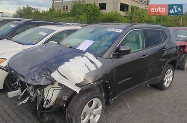 Позашляховик / Кросовер Jeep Compass 2017 в 