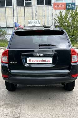 Внедорожник / Кроссовер Jeep Compass 2011 в 