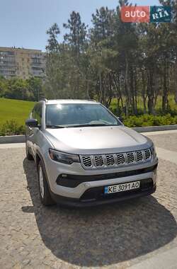Позашляховик / Кросовер Jeep Compass 2021 в 