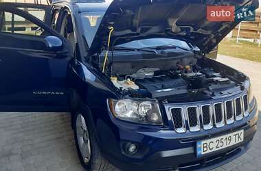 Позашляховик / Кросовер Jeep Compass 2014 в 