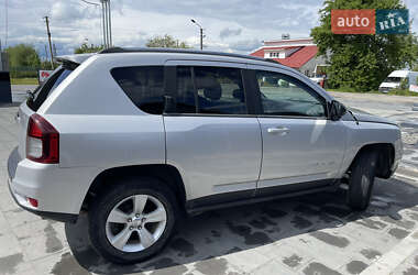 Внедорожник / Кроссовер Jeep Compass 2013 в 