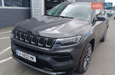 Внедорожник / Кроссовер Jeep Compass 2024 в 