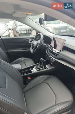 Внедорожник / Кроссовер Jeep Compass 2024 в 