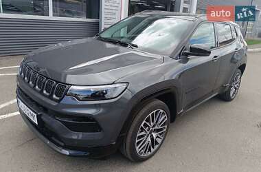 Внедорожник / Кроссовер Jeep Compass 2024 в 