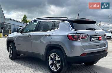 Внедорожник / Кроссовер Jeep Compass 2018 в 