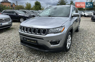 Внедорожник / Кроссовер Jeep Compass 2018 в 