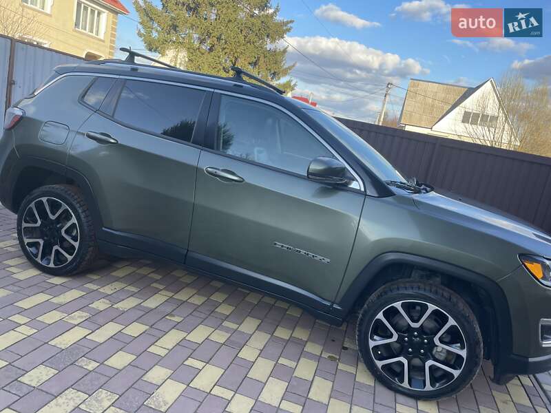 Внедорожник / Кроссовер Jeep Compass 2017 в Овруче