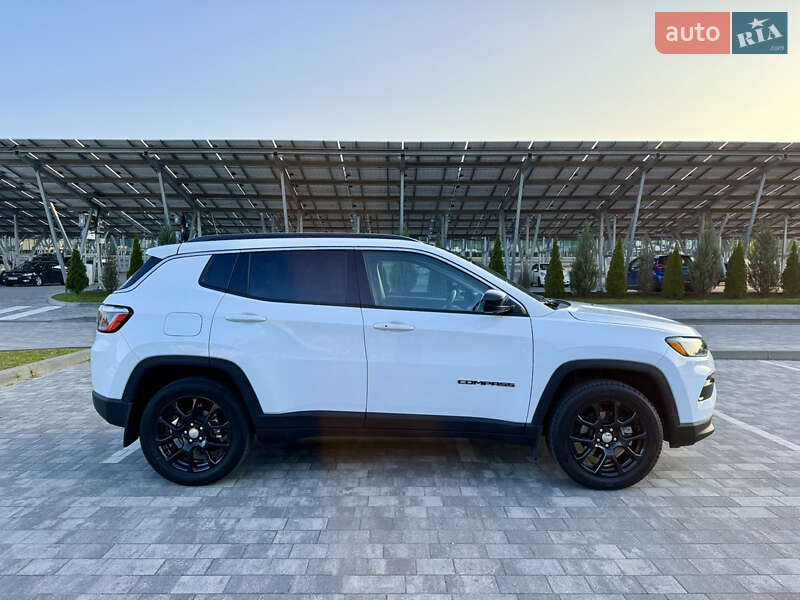 Позашляховик / Кросовер Jeep Compass 2022 в Львові