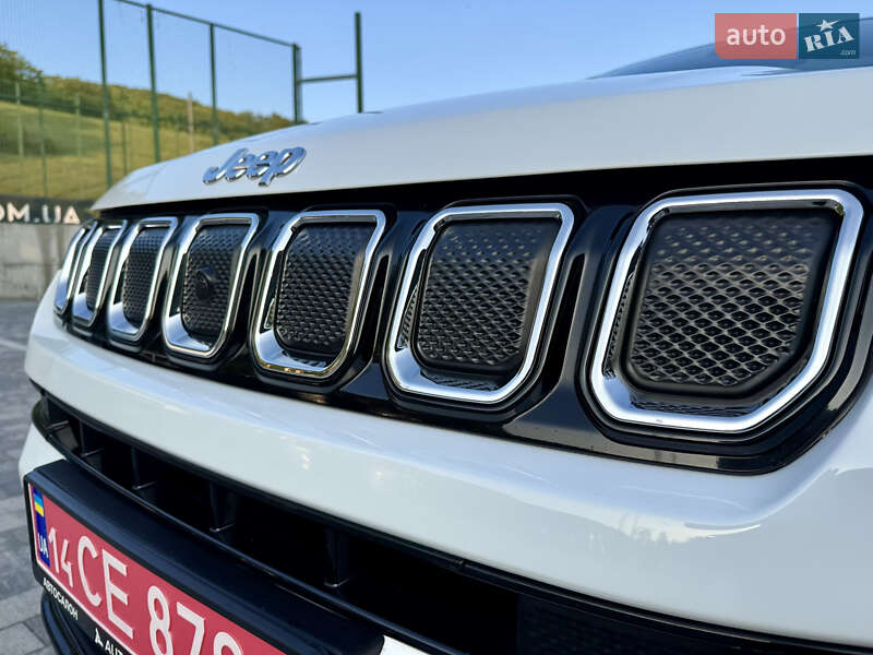 Позашляховик / Кросовер Jeep Compass 2022 в Львові