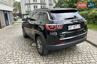 Внедорожник / Кроссовер Jeep Compass 2020 в 