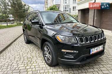 Внедорожник / Кроссовер Jeep Compass 2020 в 