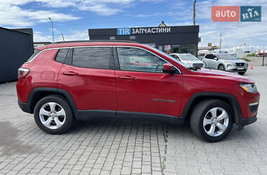 Внедорожник / Кроссовер Jeep Compass 2017 в 