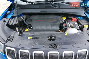 Внедорожник / Кроссовер Jeep Compass 2021 в 