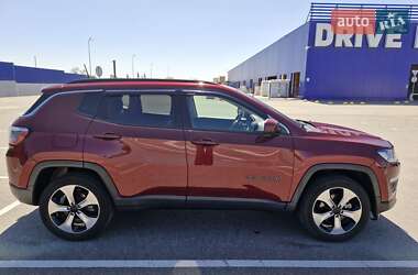 Позашляховик / Кросовер Jeep Compass 2020 в 