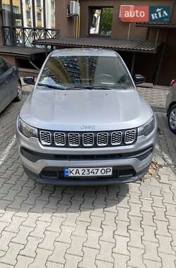 Внедорожник / Кроссовер Jeep Compass 2023 в Киеве